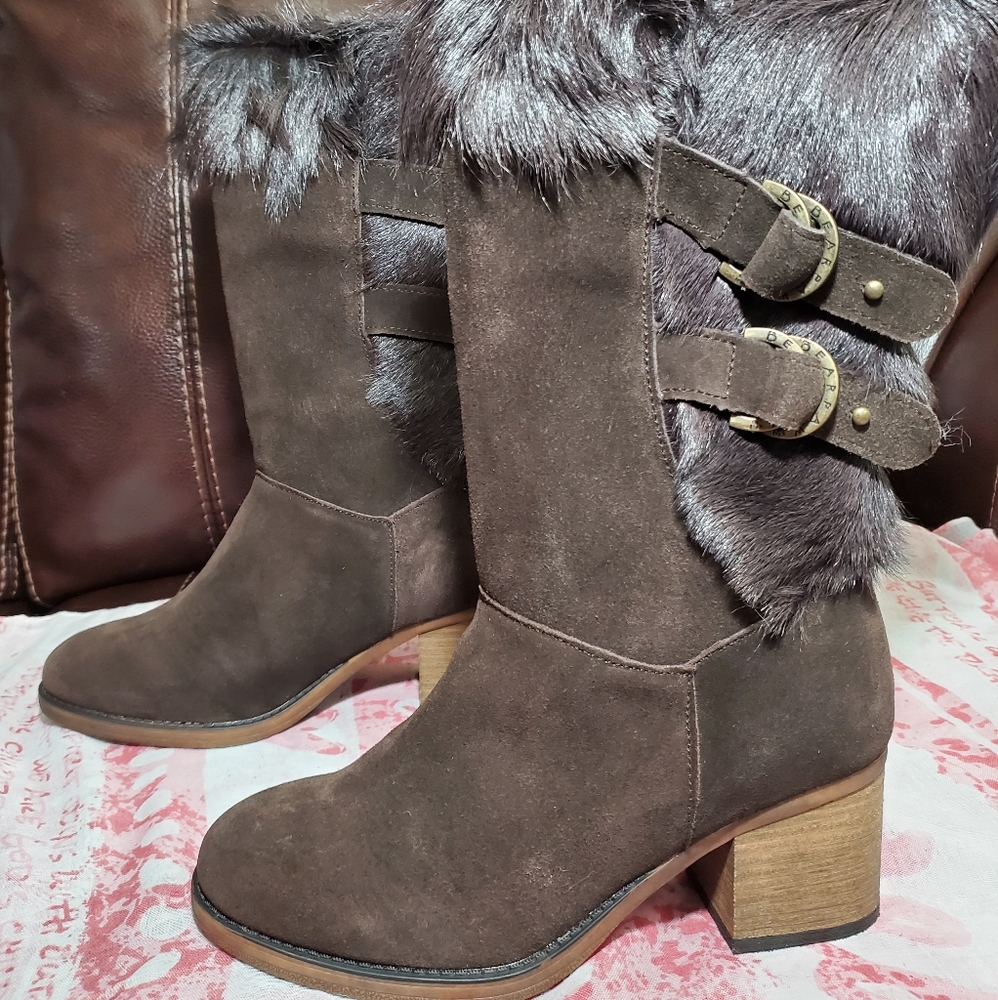 Bearpaw Womens Madeline Chocolate Tall Boots Sz 8